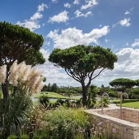 Bela - Stunning Luxury 6 Bedroom House