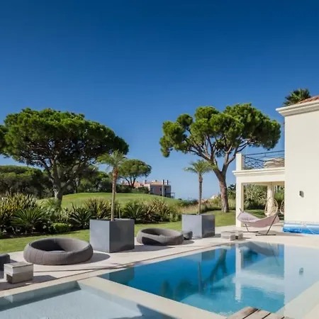 Bela - Stunning Luxury 6 Bedroom House Villa
