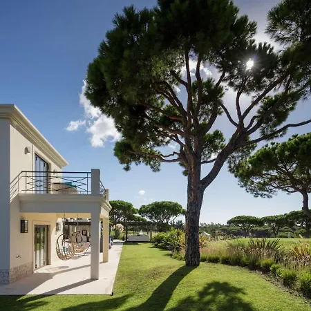 Bela - Stunning Luxury 6 Bedroom House Almancil