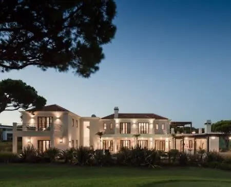 Bela - Stunning Luxury 6 Bedroom House Villa